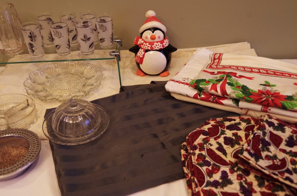 Collection of Linens, Vintage Glass Ware, and Holiday Decor