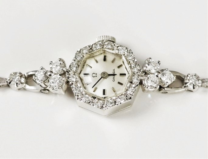 Elegant Vintage 14K White Gold and Diamond Omega Ladies Watch