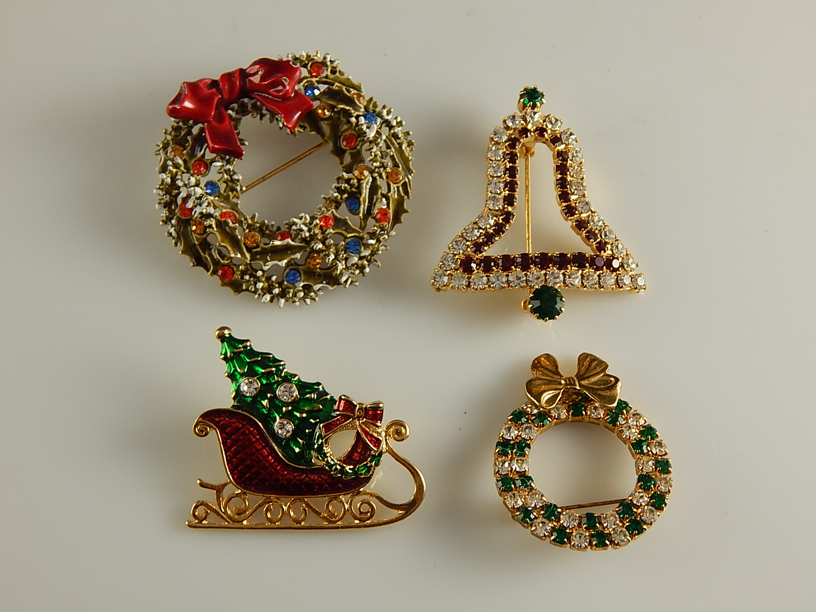 Vintage Christmas Themed Pins