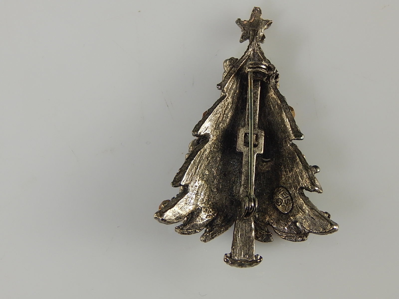 Vintage Weiss Signed Christmas Tree Pin