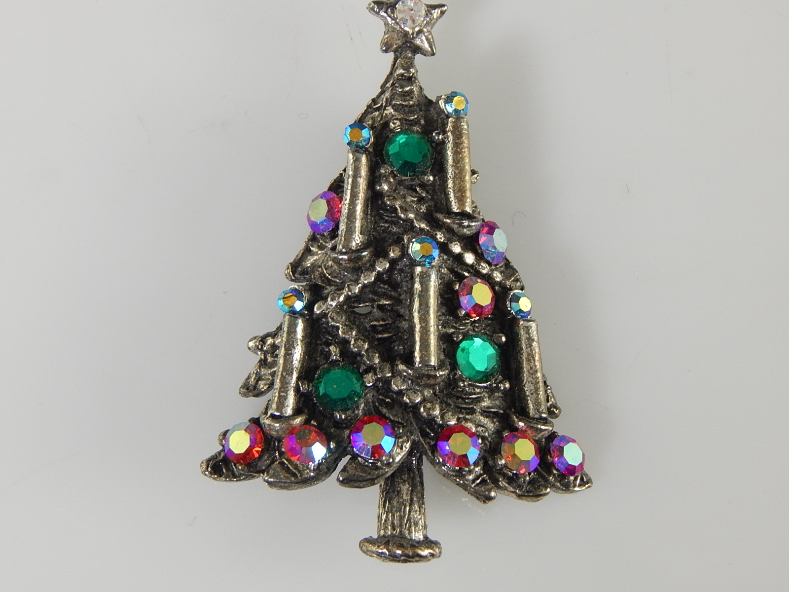 Vintage Weiss Signed Christmas Tree Pin