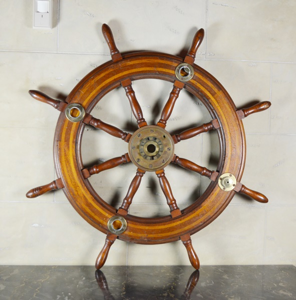 Large Ships Wheel