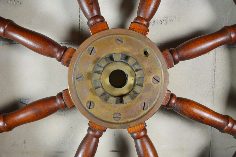Large Ships Wheel