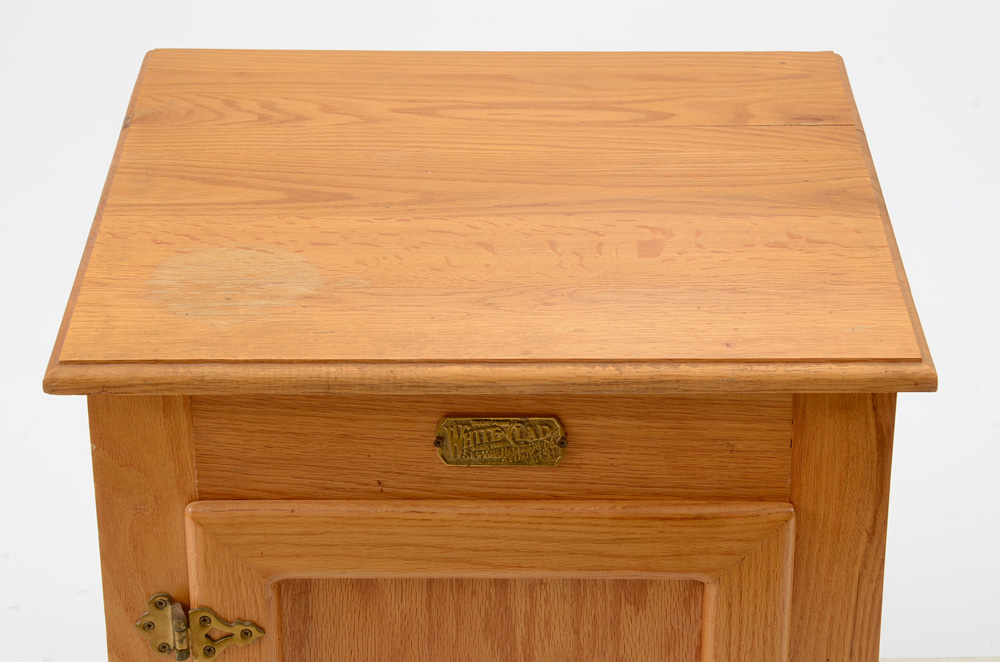 Oak Ice Box End Table