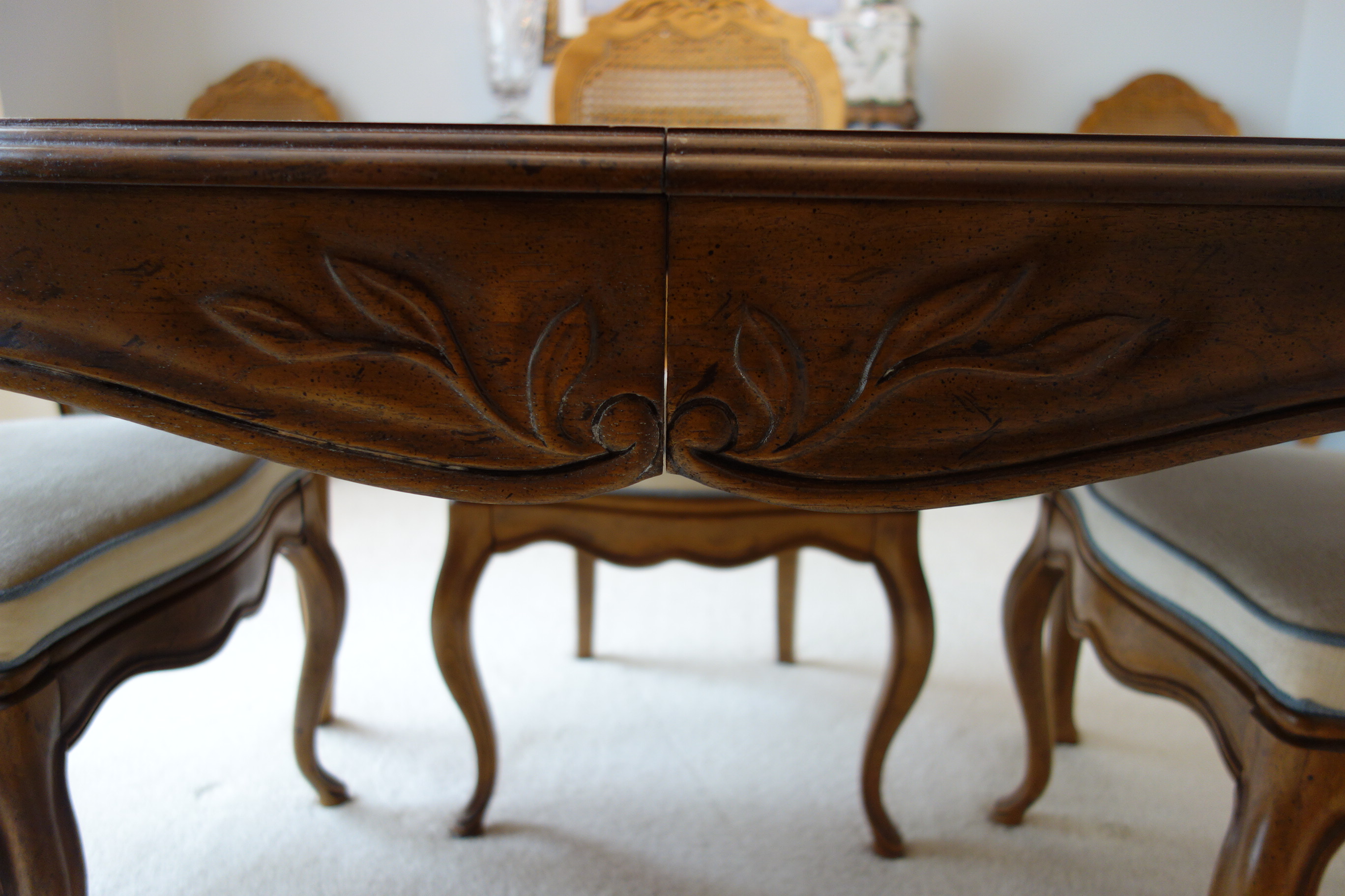 Drexel French Provincial Style Dining Table and Six Chairs
