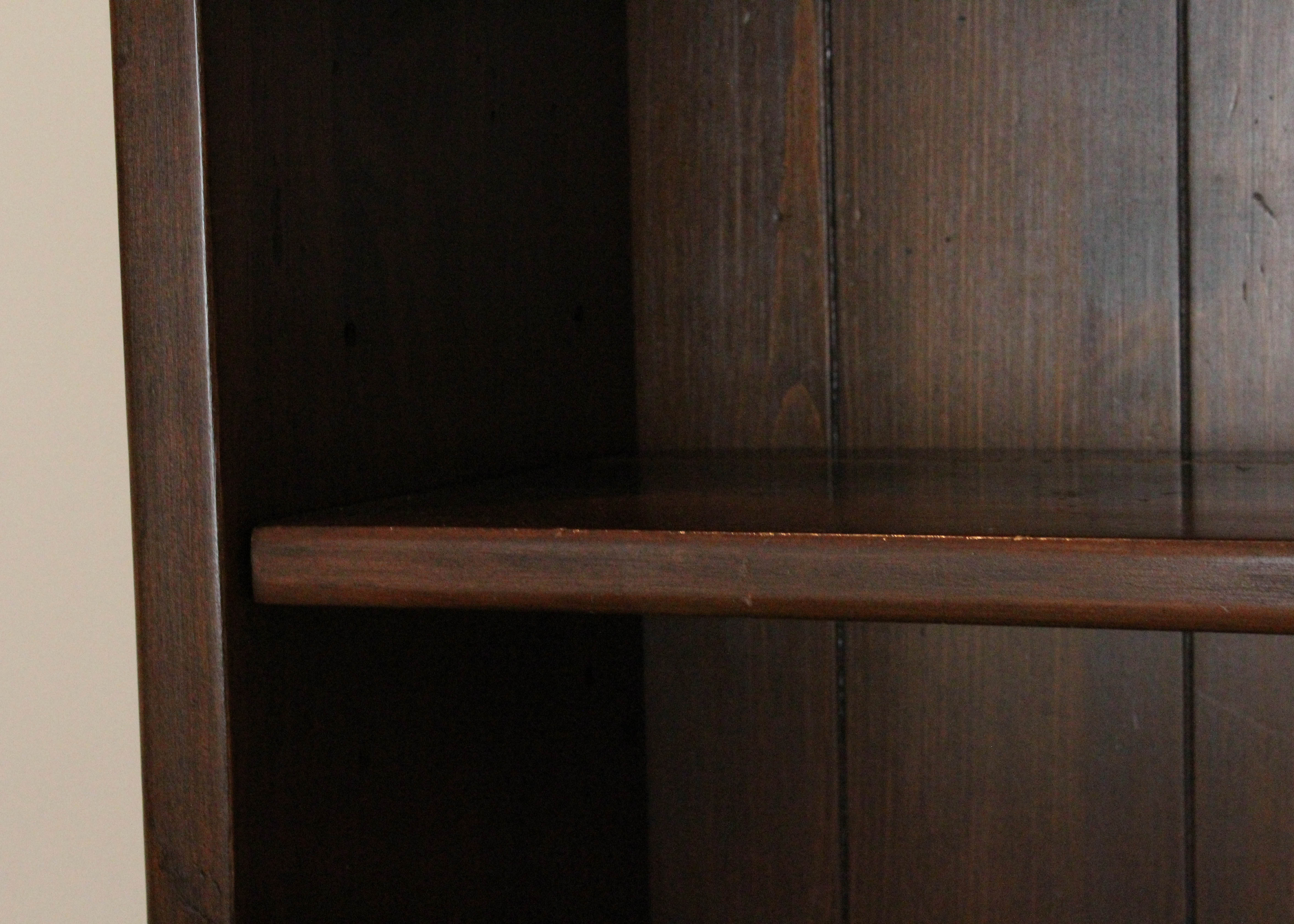 Dark Oak Ethan Allen "American Traditions" Hutch