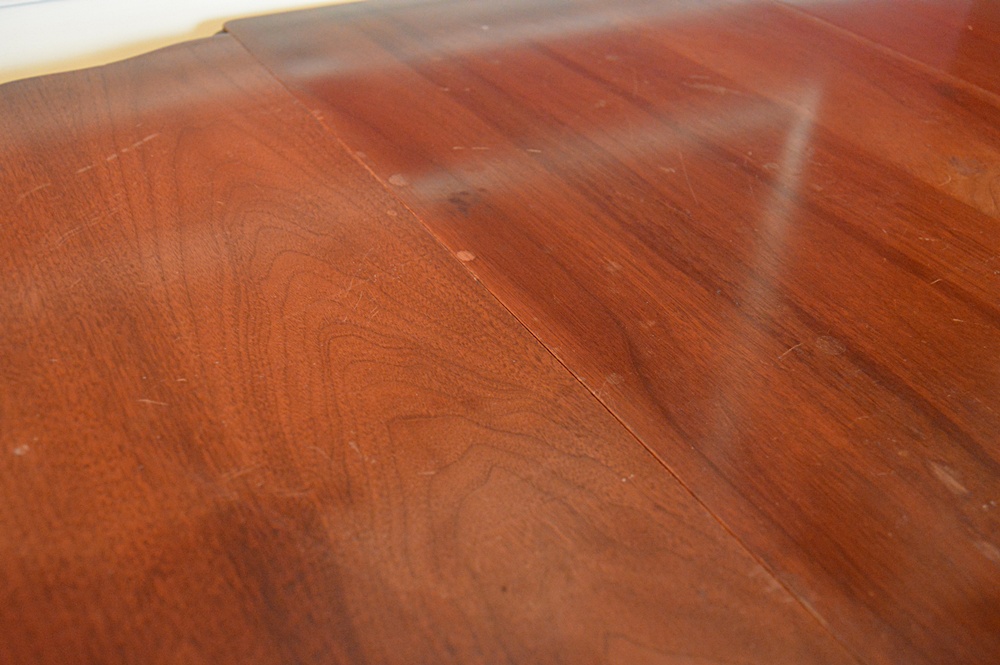 Vintage Colonial Style Mahogany Tea Cart