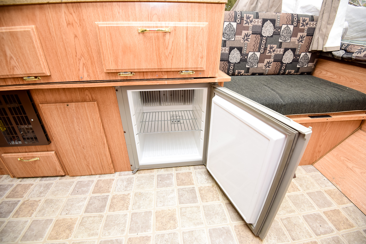 2006 Rockwood Freedom Pop Up Camper