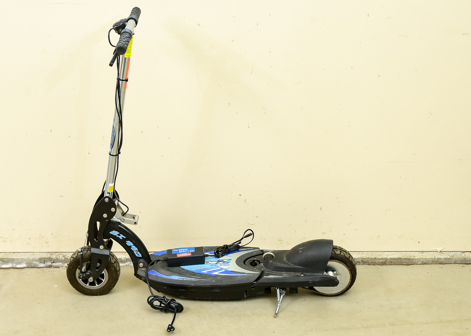 Electric Bladez EX 350 Scooter