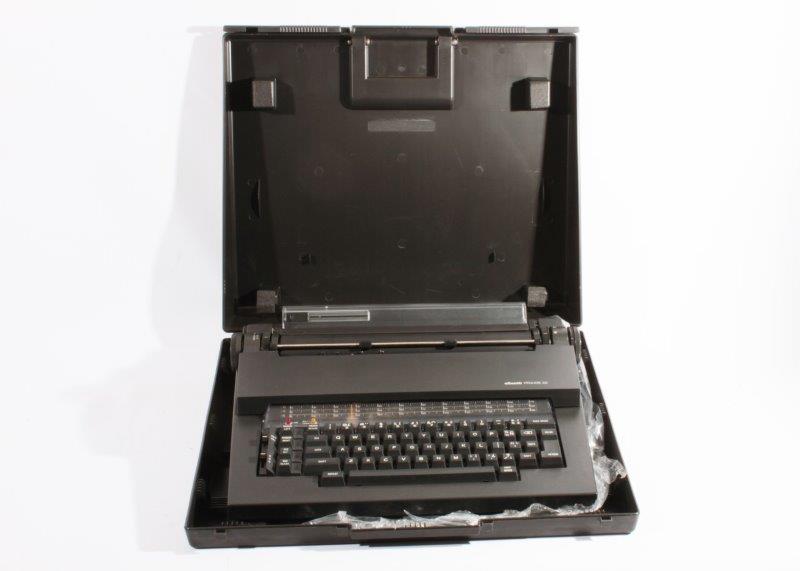 Praxis Olivetti Electric Typewriter