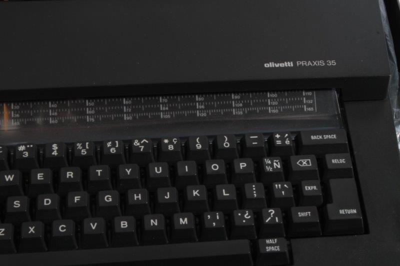 Praxis Olivetti Electric Typewriter