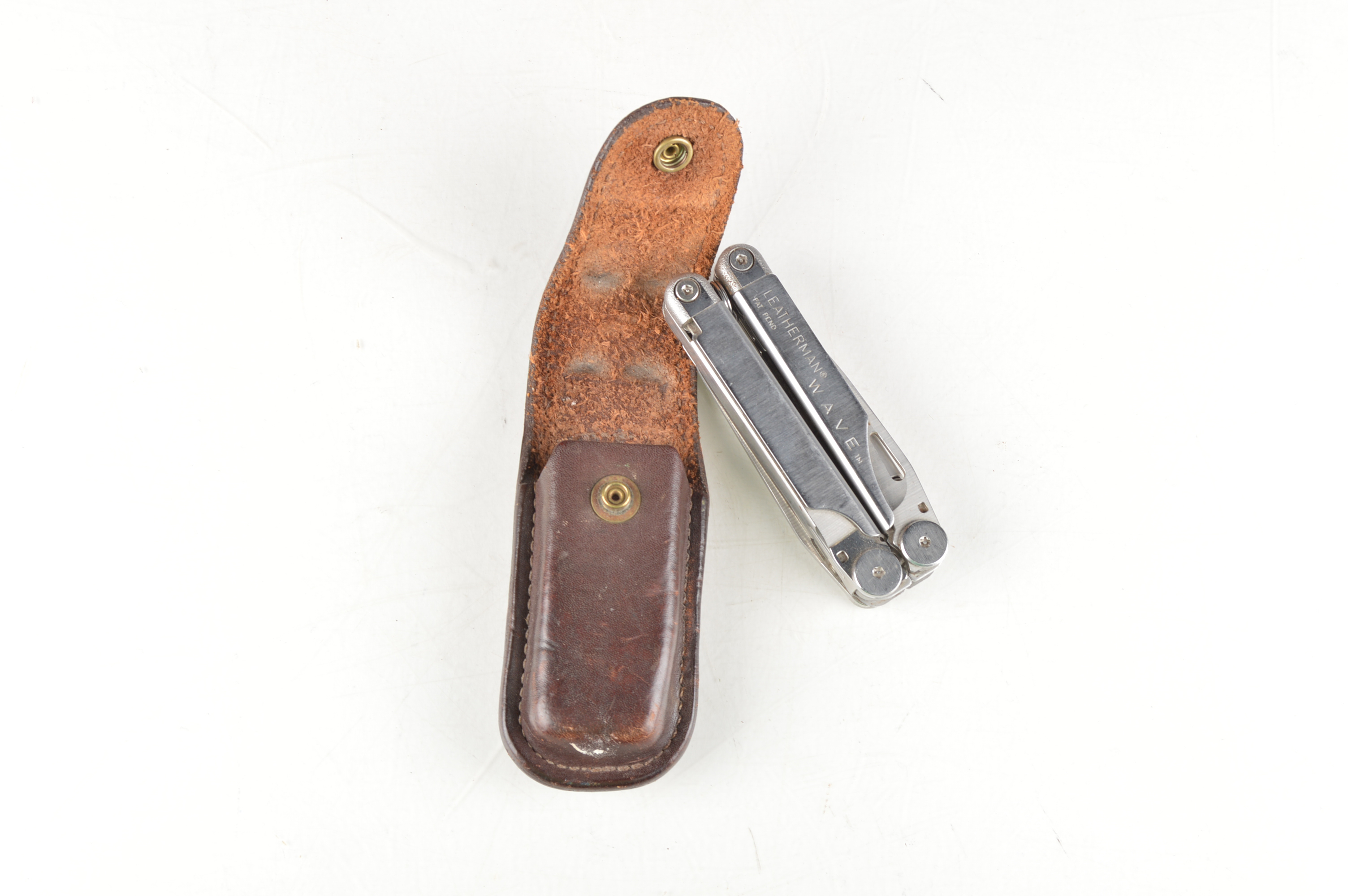 Leatherman "Wave" Folding Multi Tool with Sheath