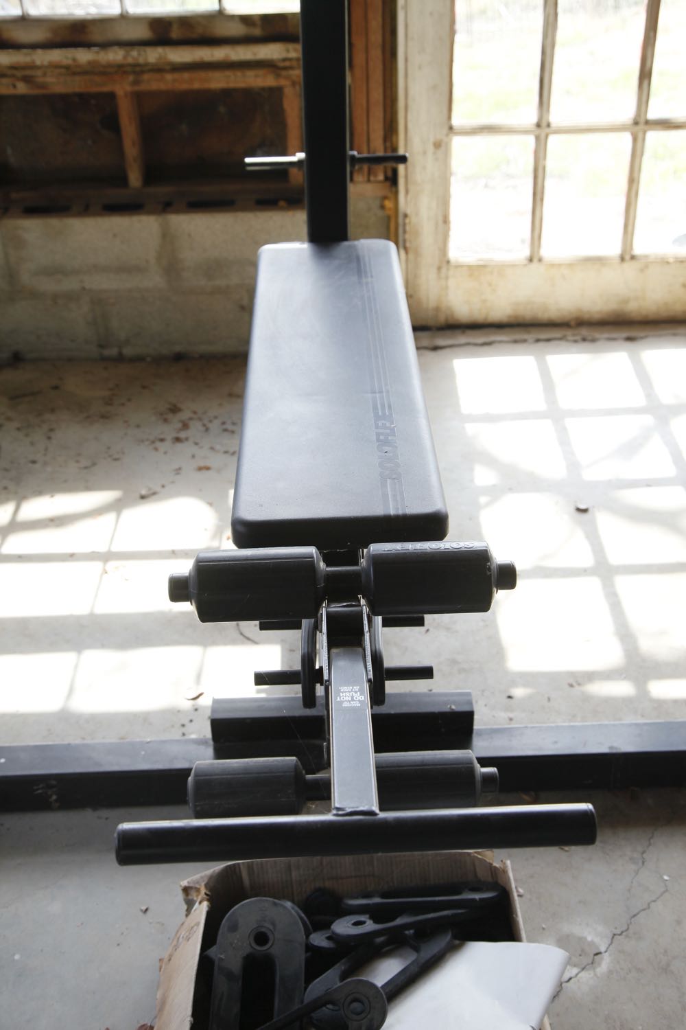 Soloflex Muscle Machine with Butterfly and Leg Extension