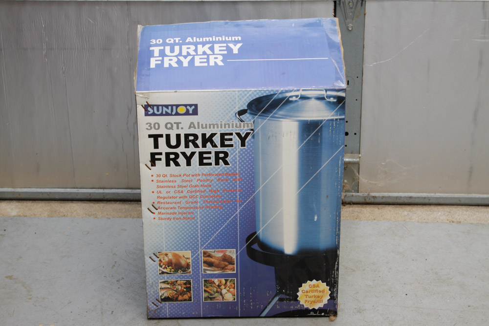 Sunjoy 30-Quart Aluminum Turkey Fryer