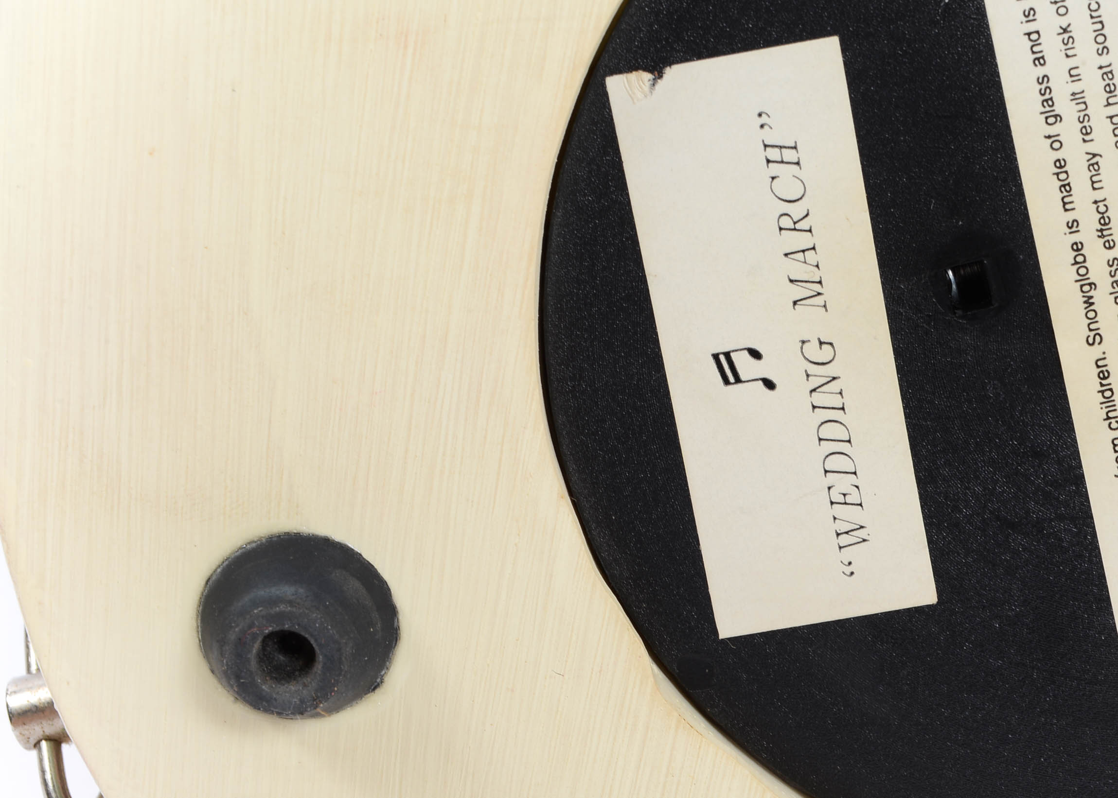 1998 Retired Disney Mickey and Minnie Marriage Musical Snow Globe