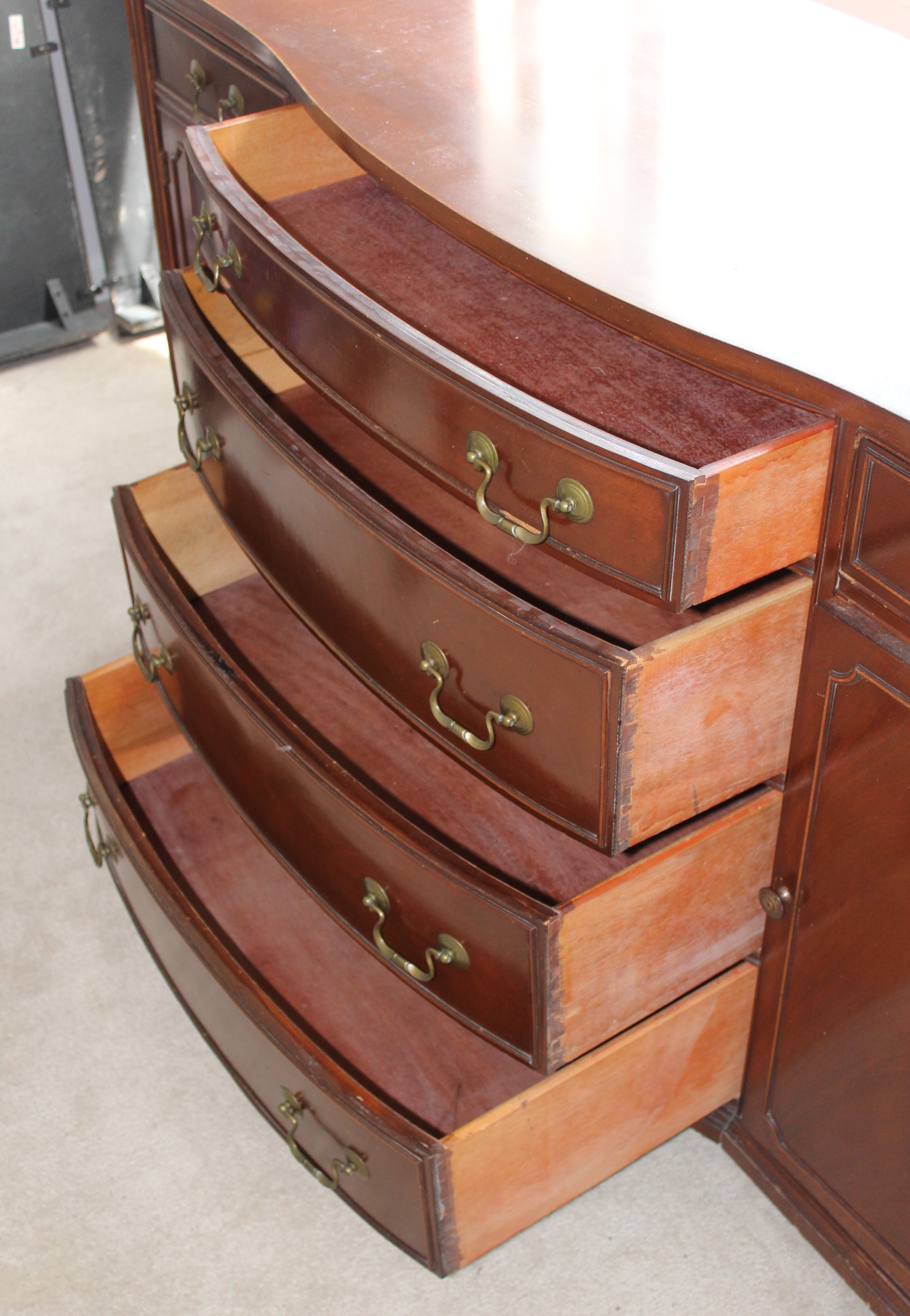 Vintage Thomasville Duncan Phyfe Style Buffet