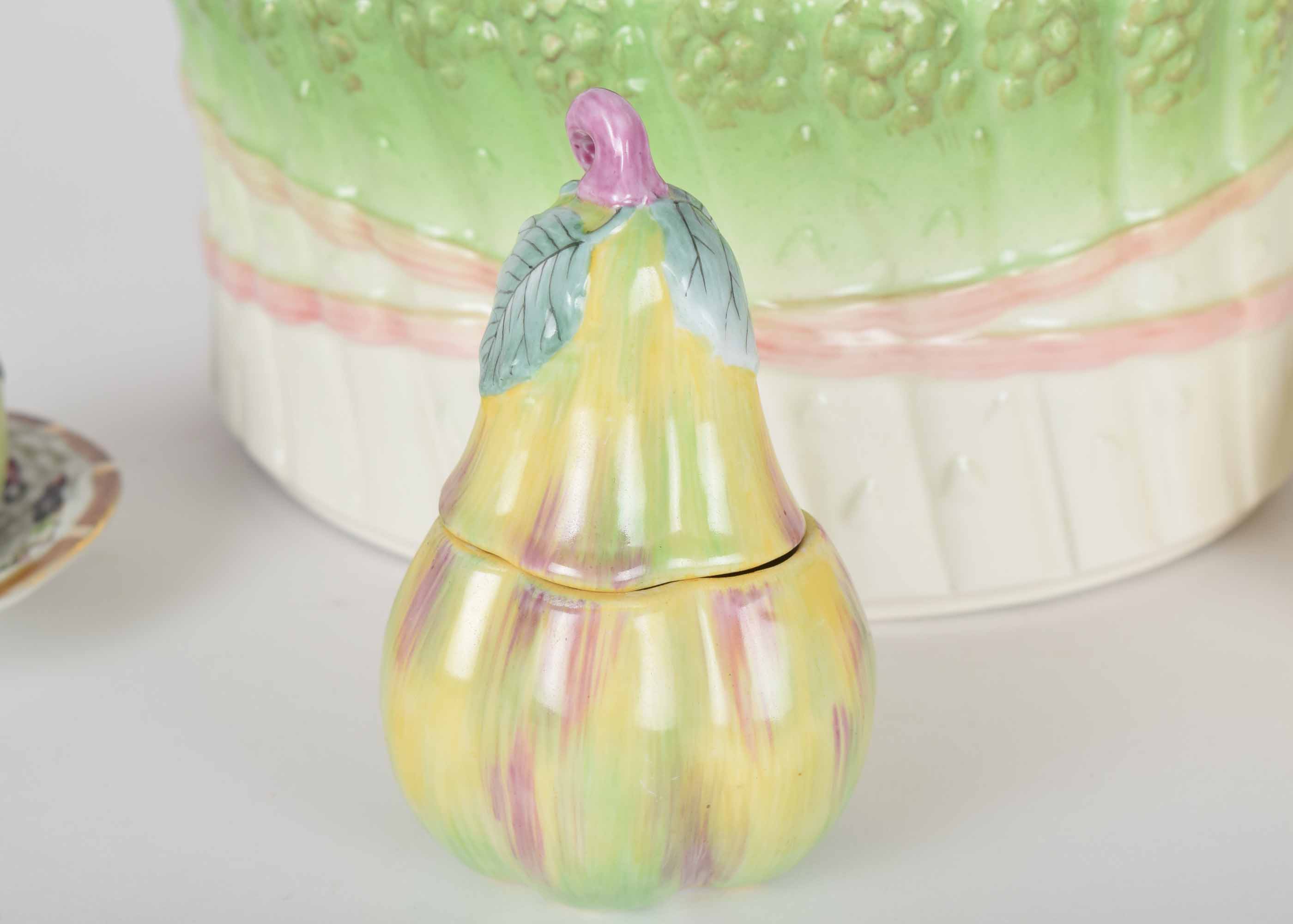 Fruit and Vegetable Themed Tableware Collection