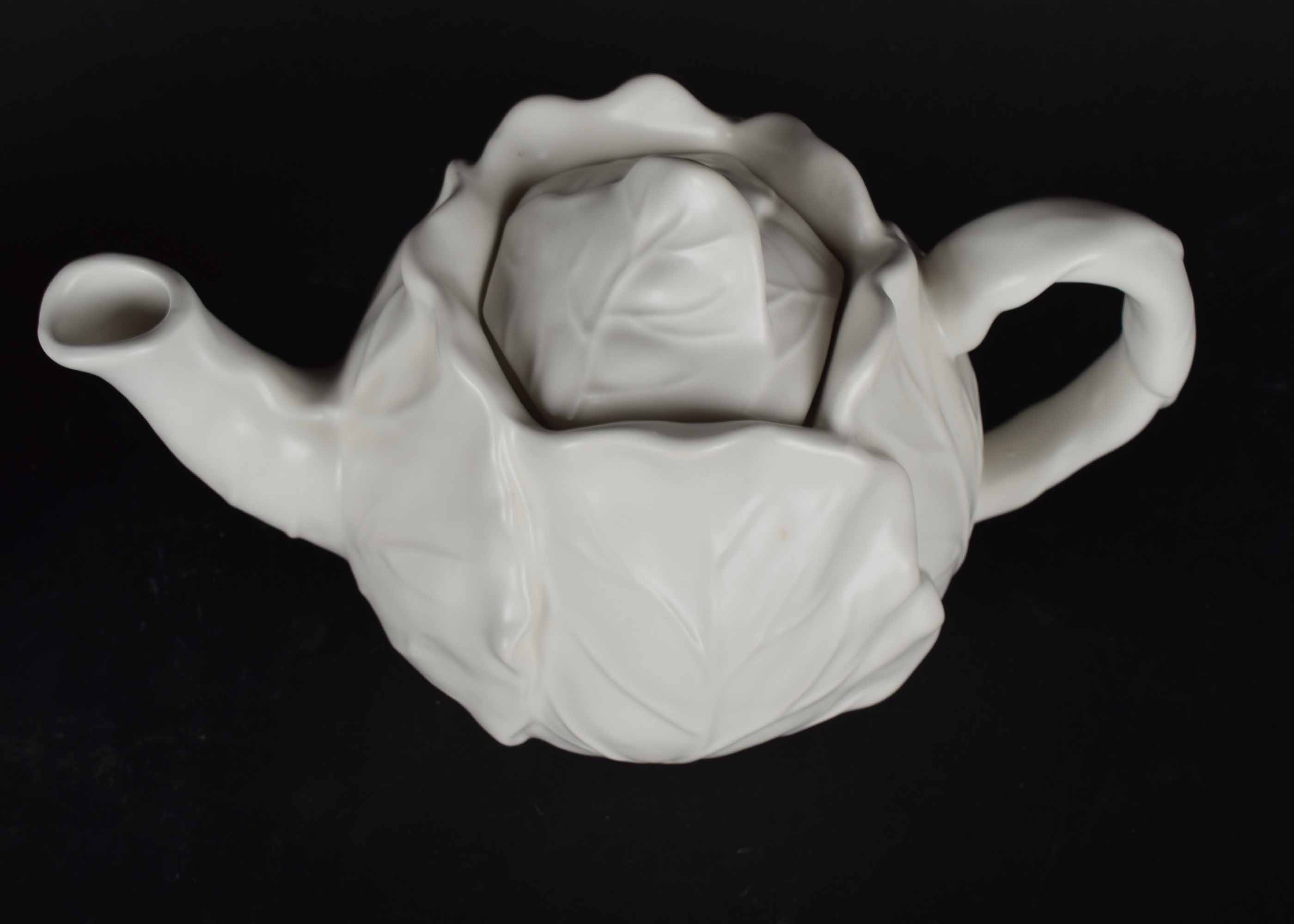Cabbage Leaf Teapot Duo