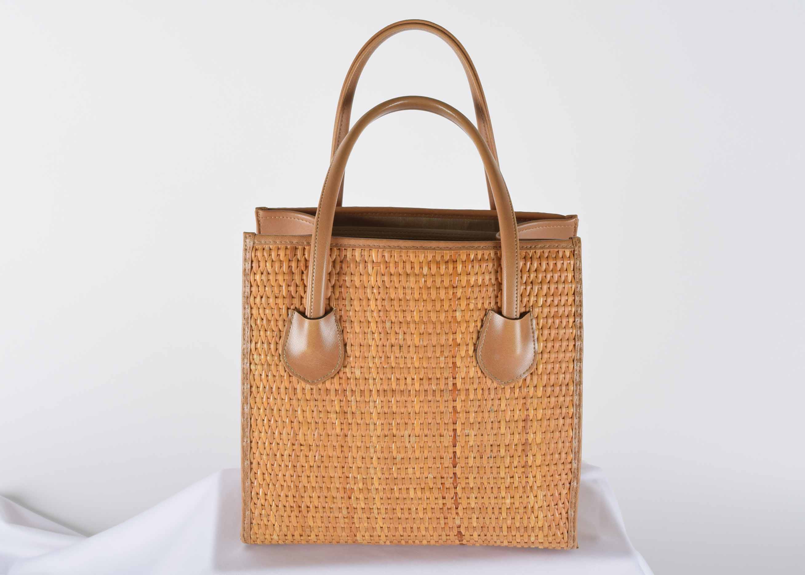 Ladies' Handbag Group