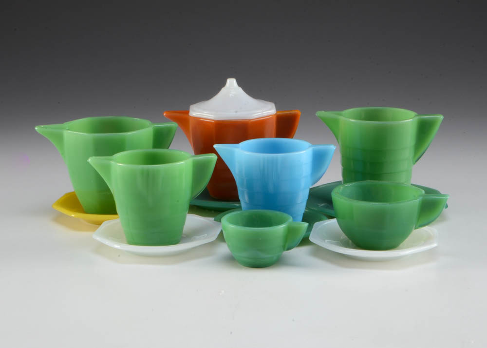 Assorted Akro Agate Children's Tea Set Pieces