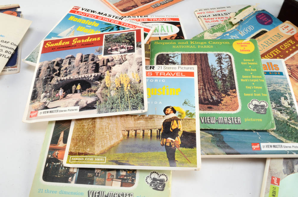 View-Master with Dozens of Reels