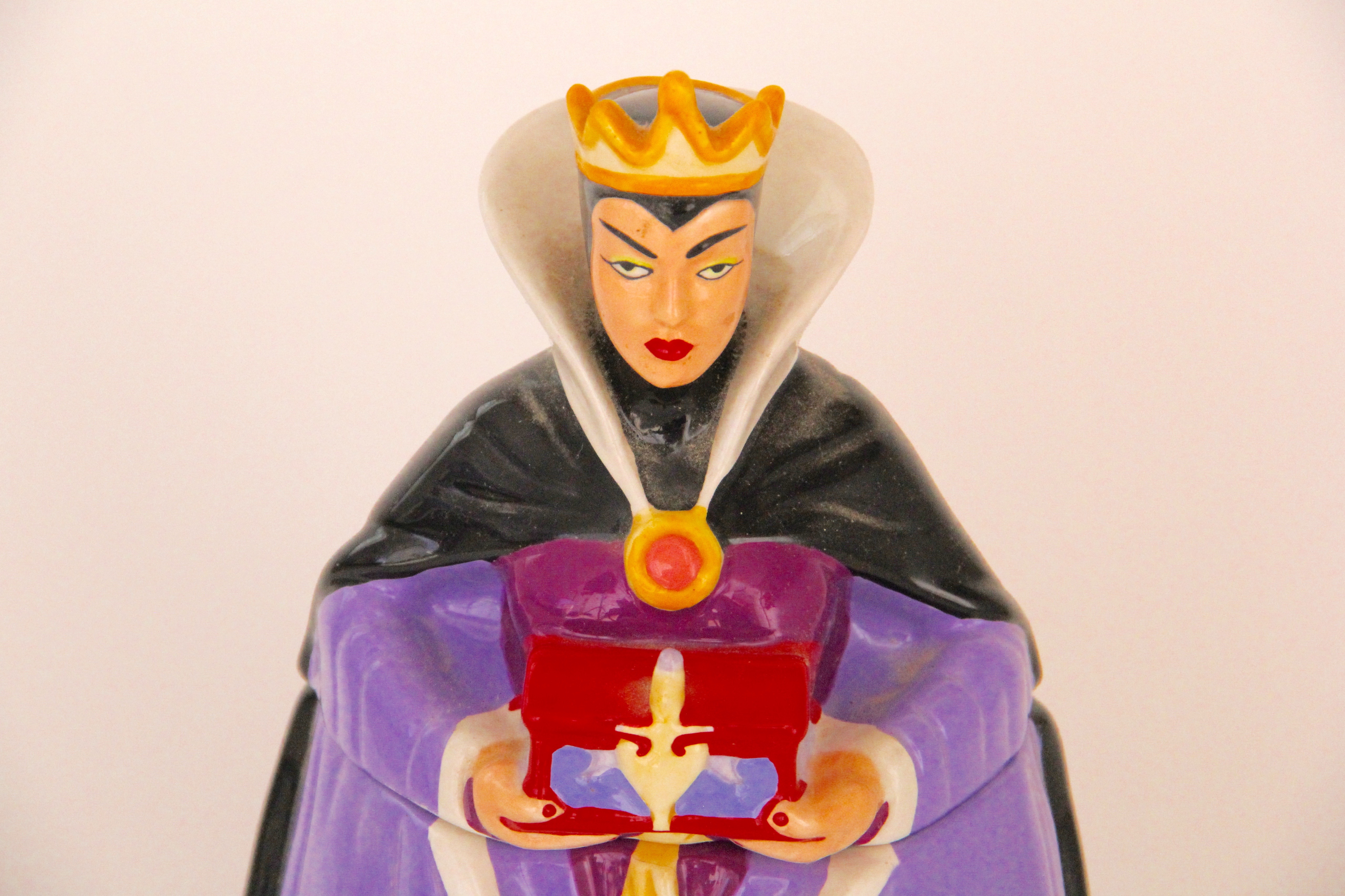 Vintage "The Evil Queen" From "Snow White" Cookie Jar