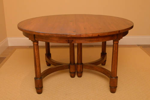Henredon Dining Table with Six Chairs