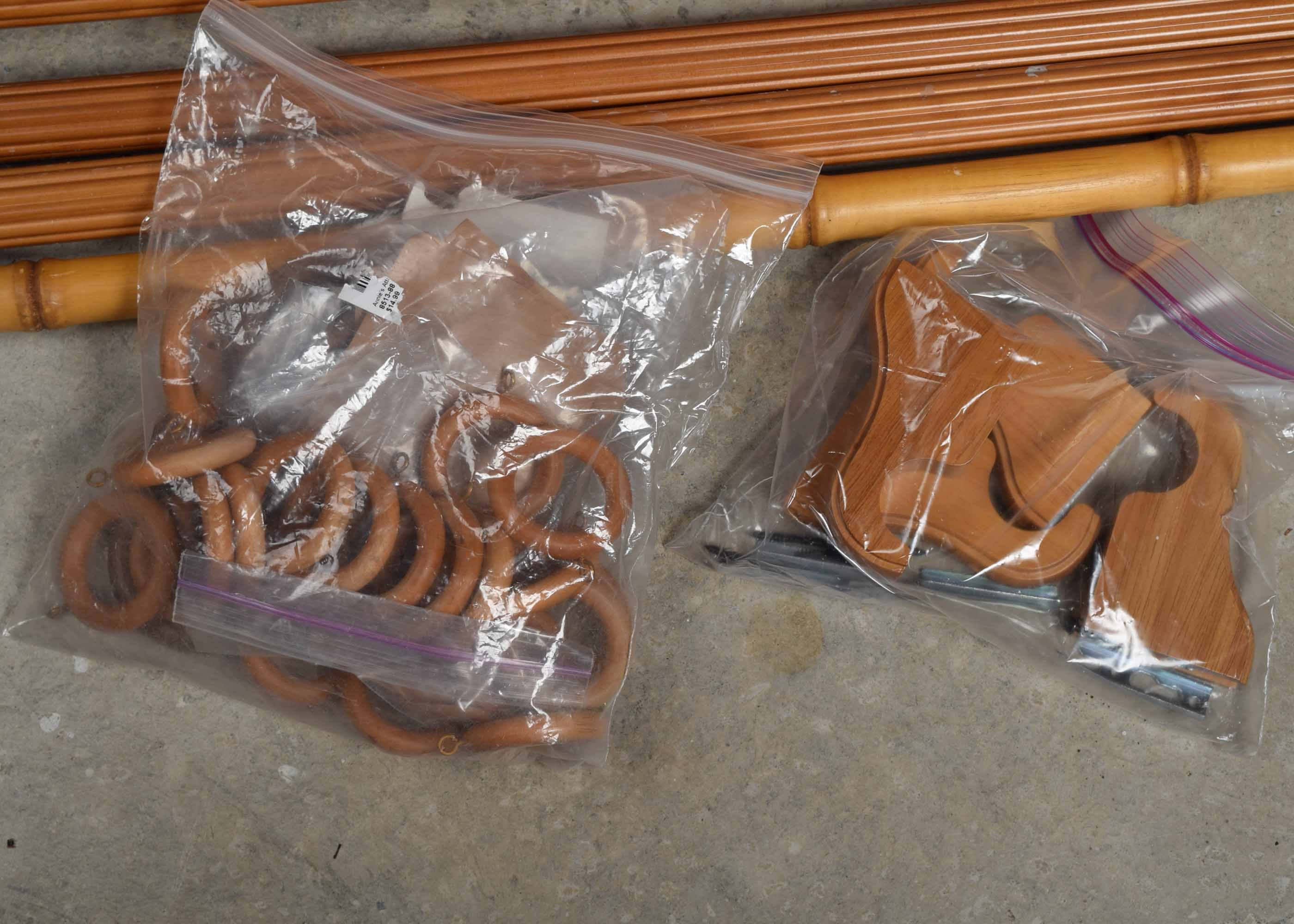 Curtain Rods, Rings and Brackets Group