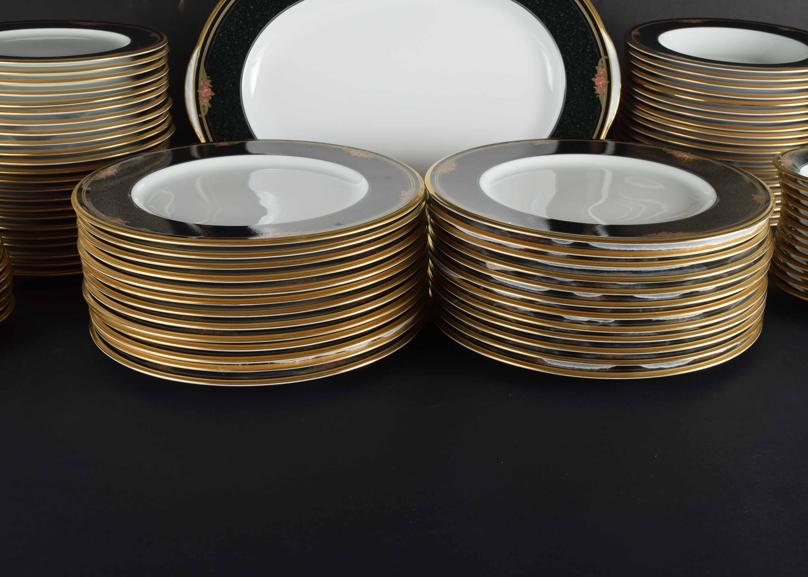 Noritake Bone China Venetian Rose China Service for 20