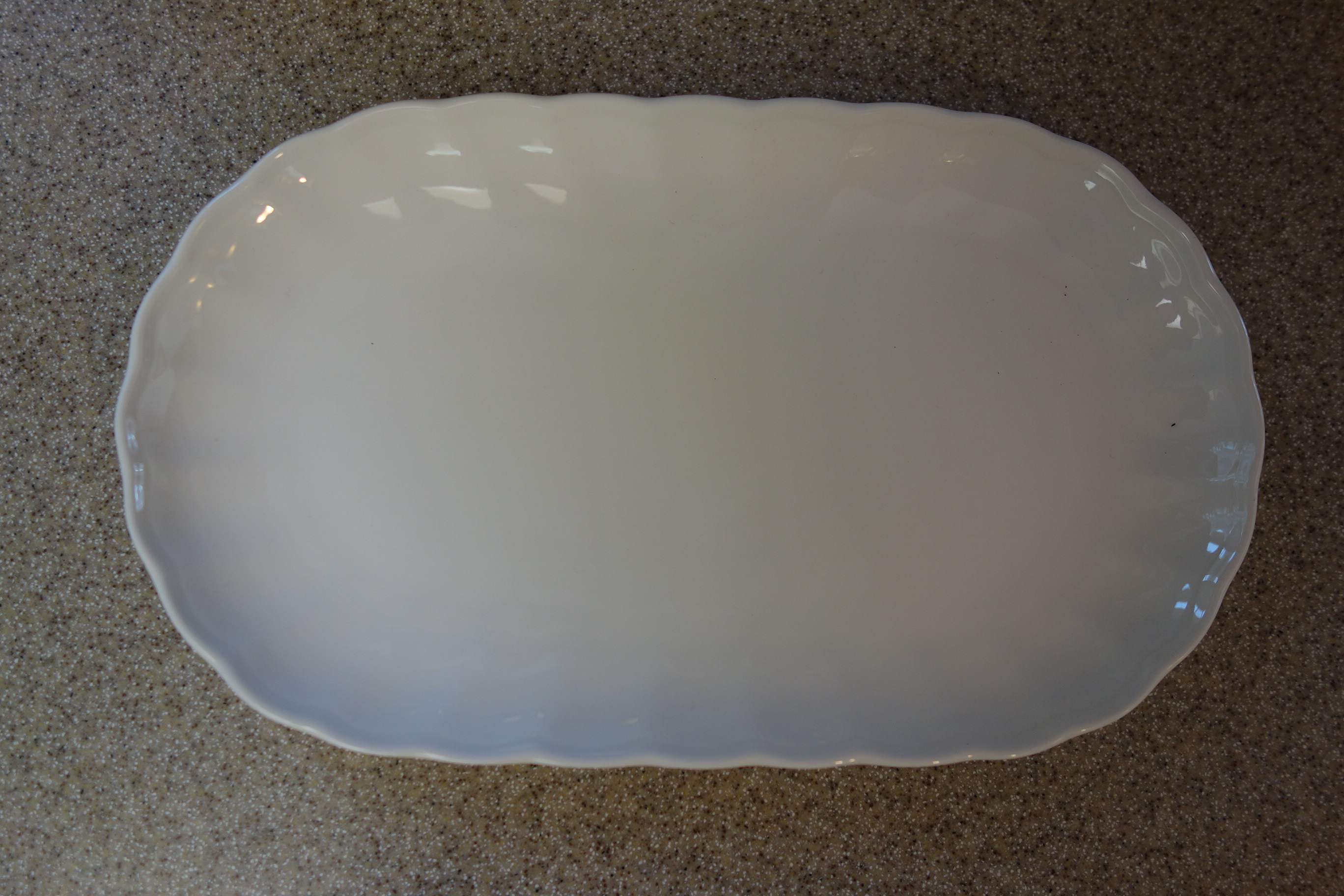 65 Pieces Mikasa Maxima "Yardley" China Set