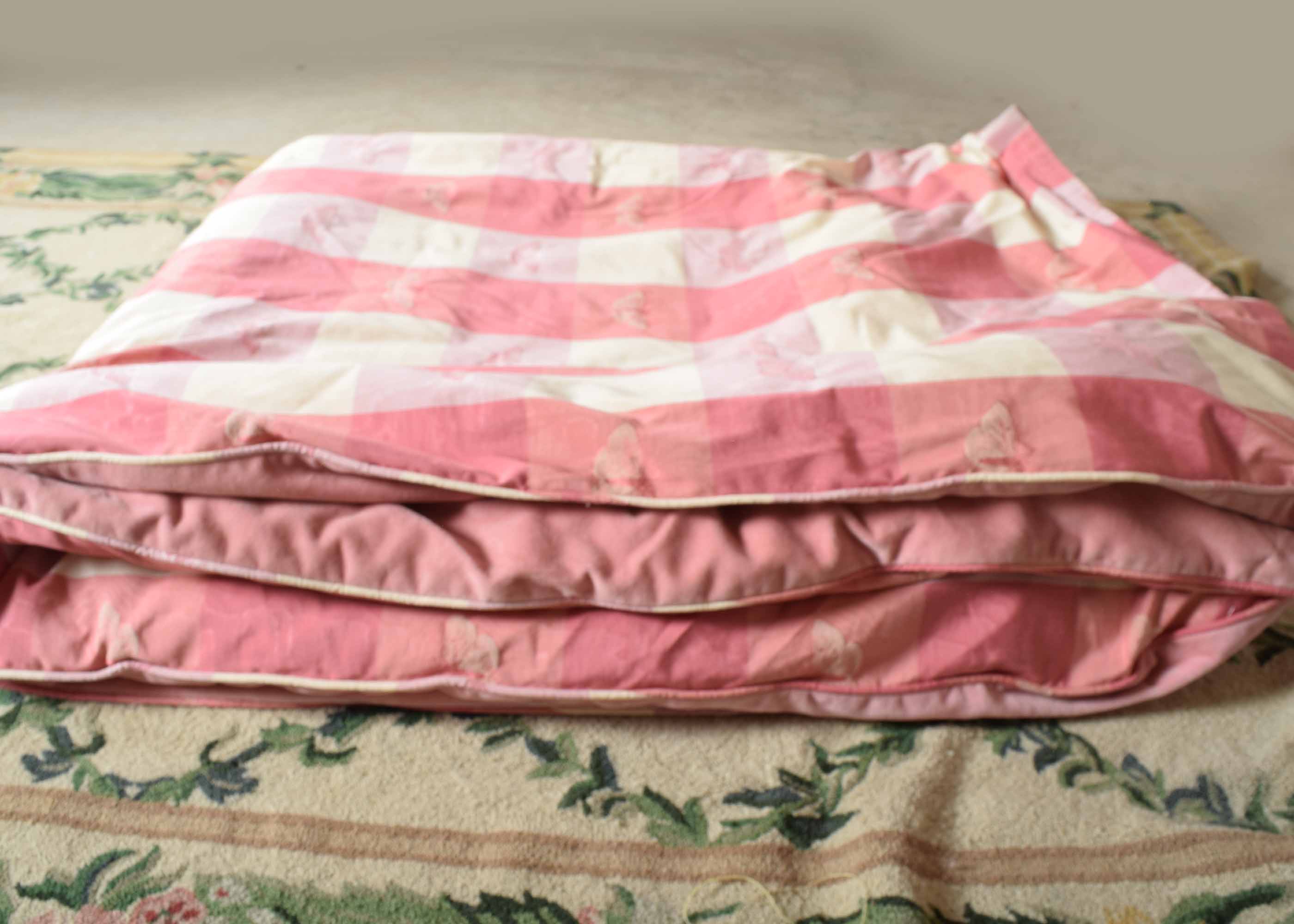Rose and Cream Check Duvet Cover, Comforter and Two Shams