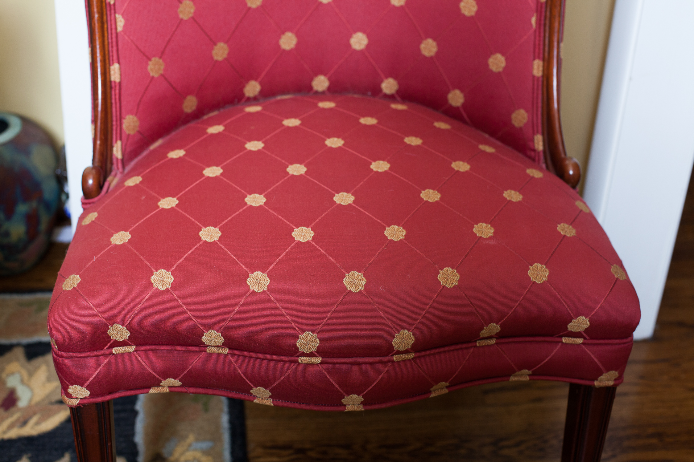 Duncan Phyfe Reproduction Mahogany Dining Table and Chairs