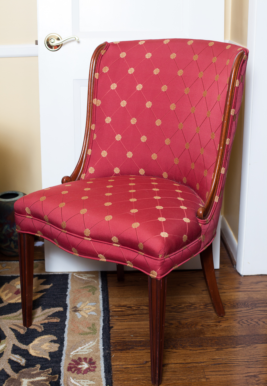 Duncan Phyfe Reproduction Mahogany Dining Table and Chairs