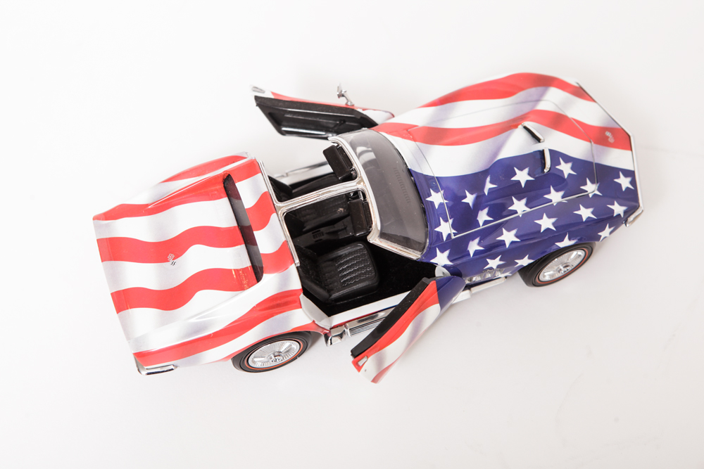 'Stars & Stripes' Corvette Stingray Limited Edition Model
