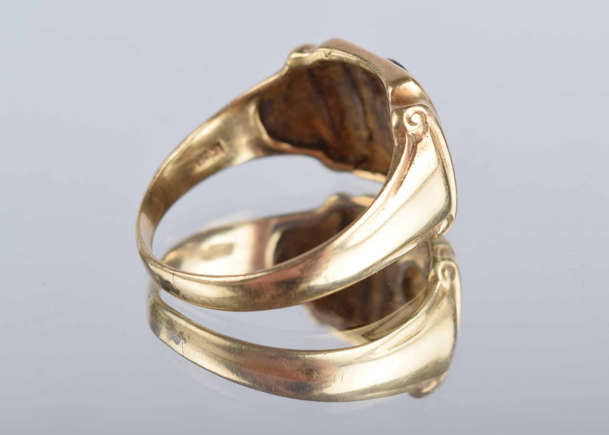 Men's 10K Gold and Enamel Odd Fellows FLT Ring