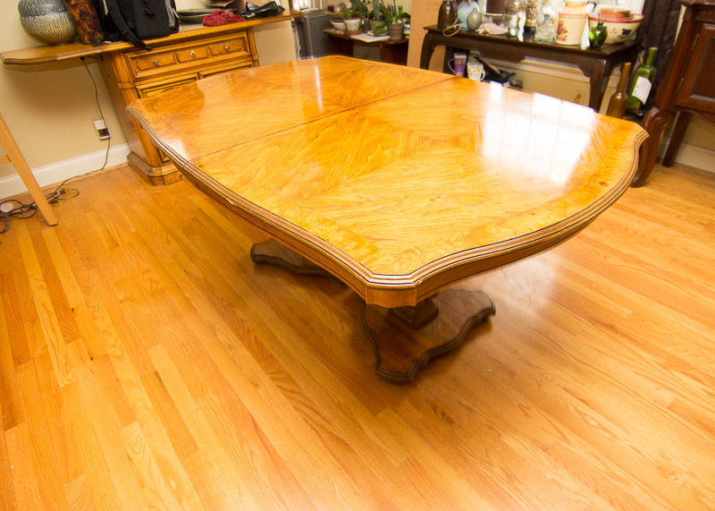 Stanley Furniture Pedestal Dining Table and Chairs