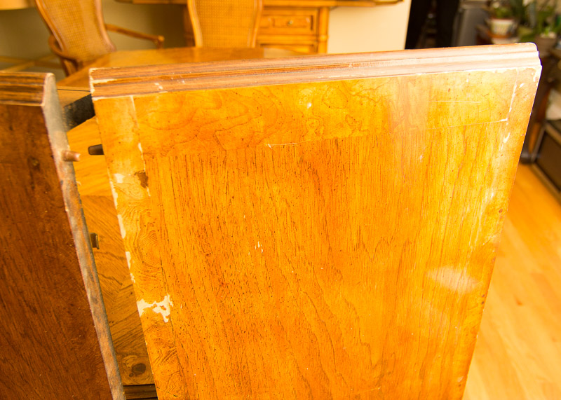 Stanley Furniture Pedestal Dining Table and Chairs