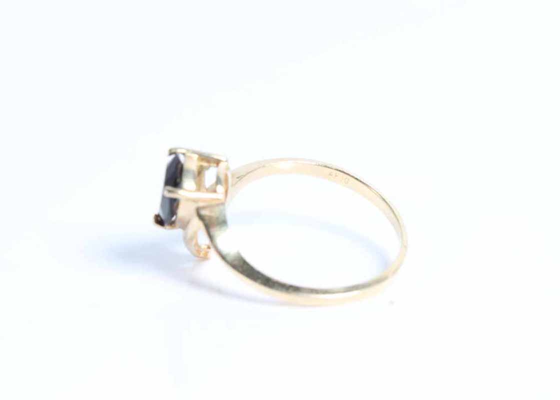 10K Yellow Gold Onyx and Diamond Ring