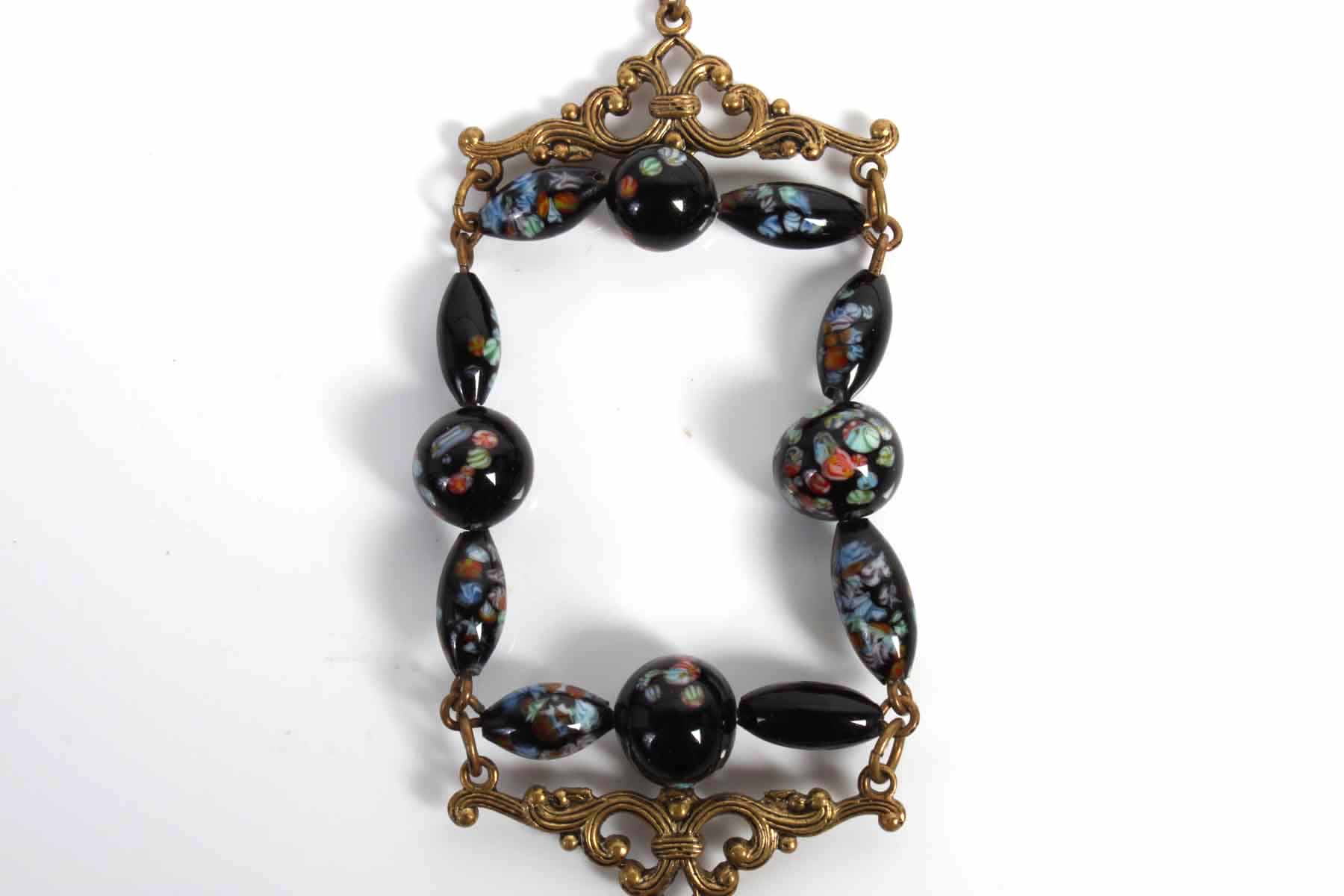 Gold Tone Glass Bead Necklace