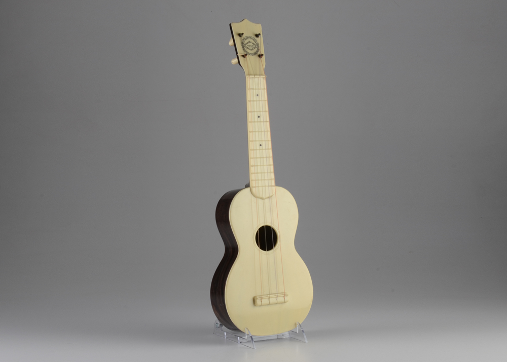 Fin-Der Diamond Head Hawaiian Ukulele