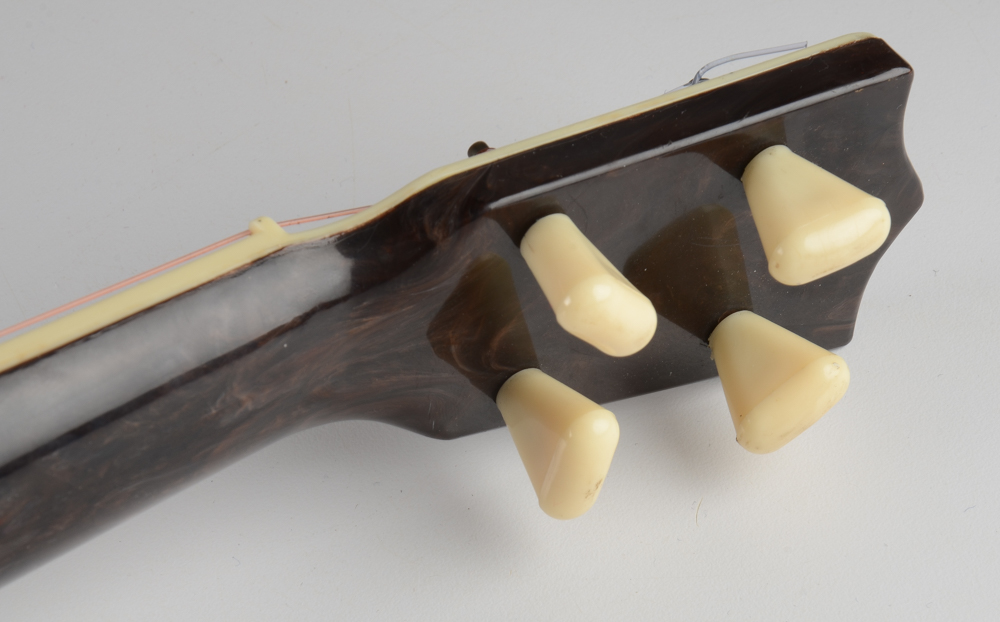 Fin-Der Diamond Head Hawaiian Ukulele