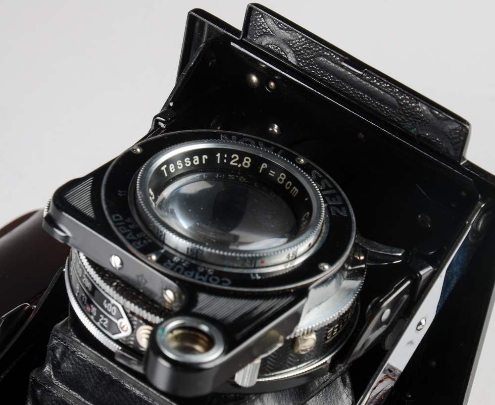 Vintage Zeiss Ikon Camera