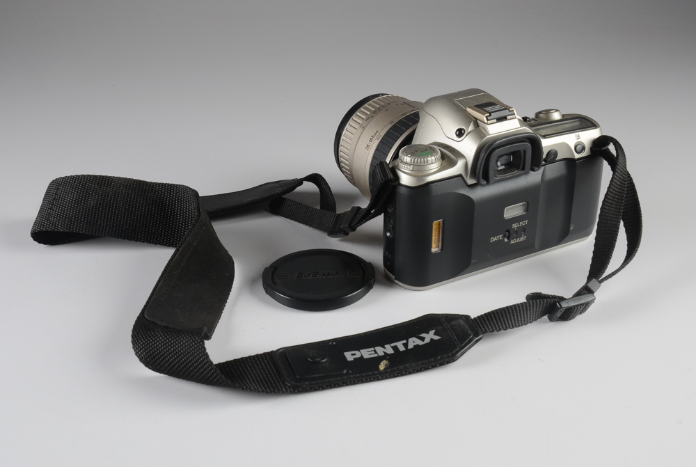 Vintage Pentax ZX-10 35mm Camera