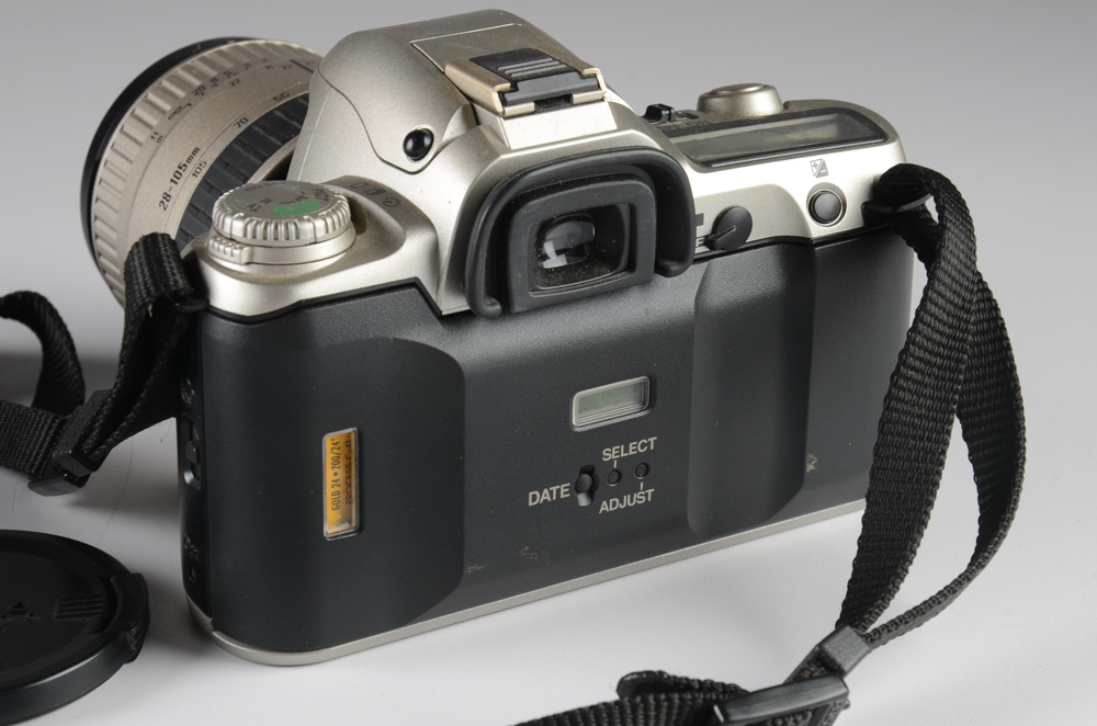 Vintage Pentax ZX-10 35mm Camera