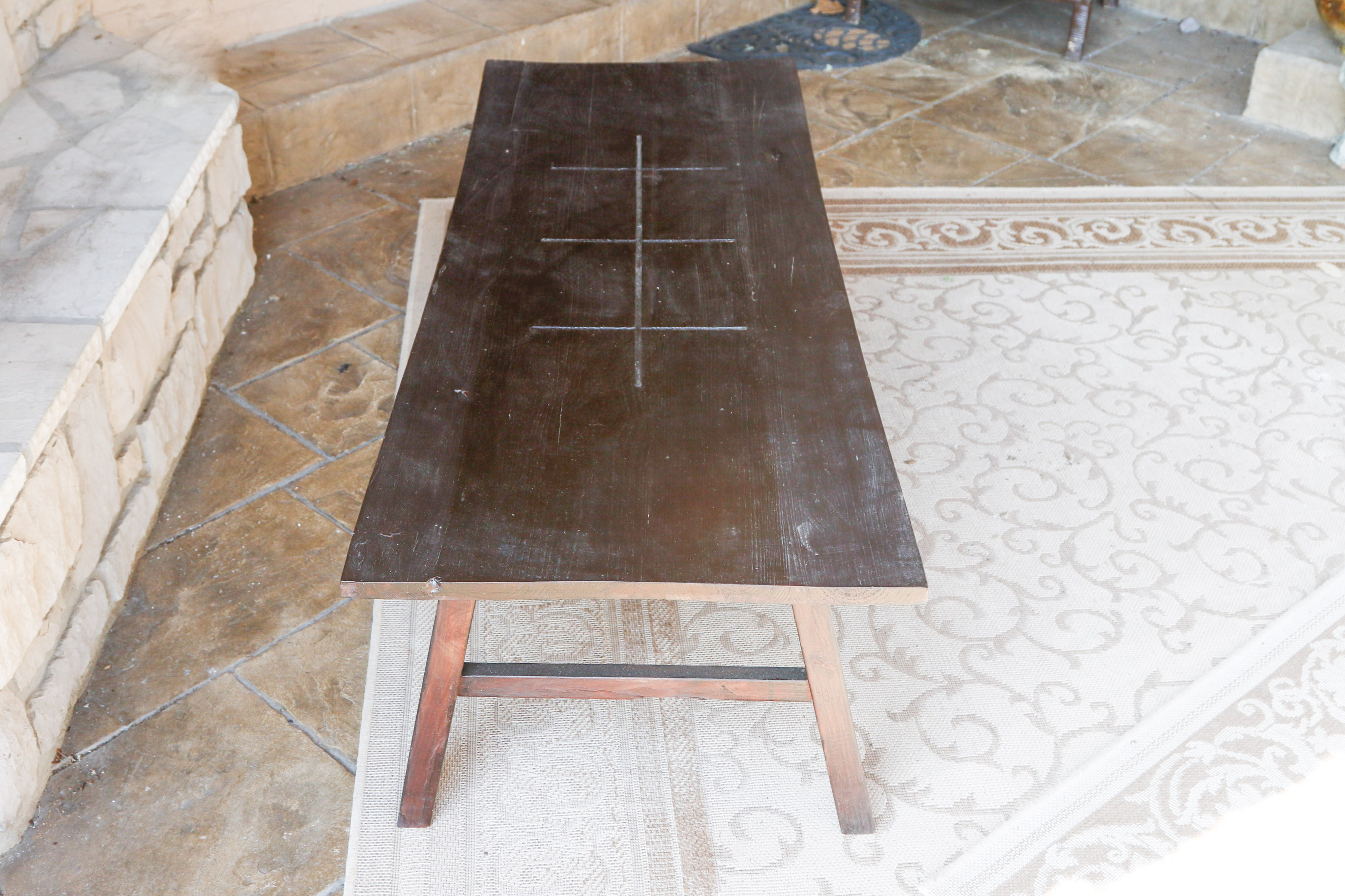 Indoor/Outdoor Hardwood Coffee Table