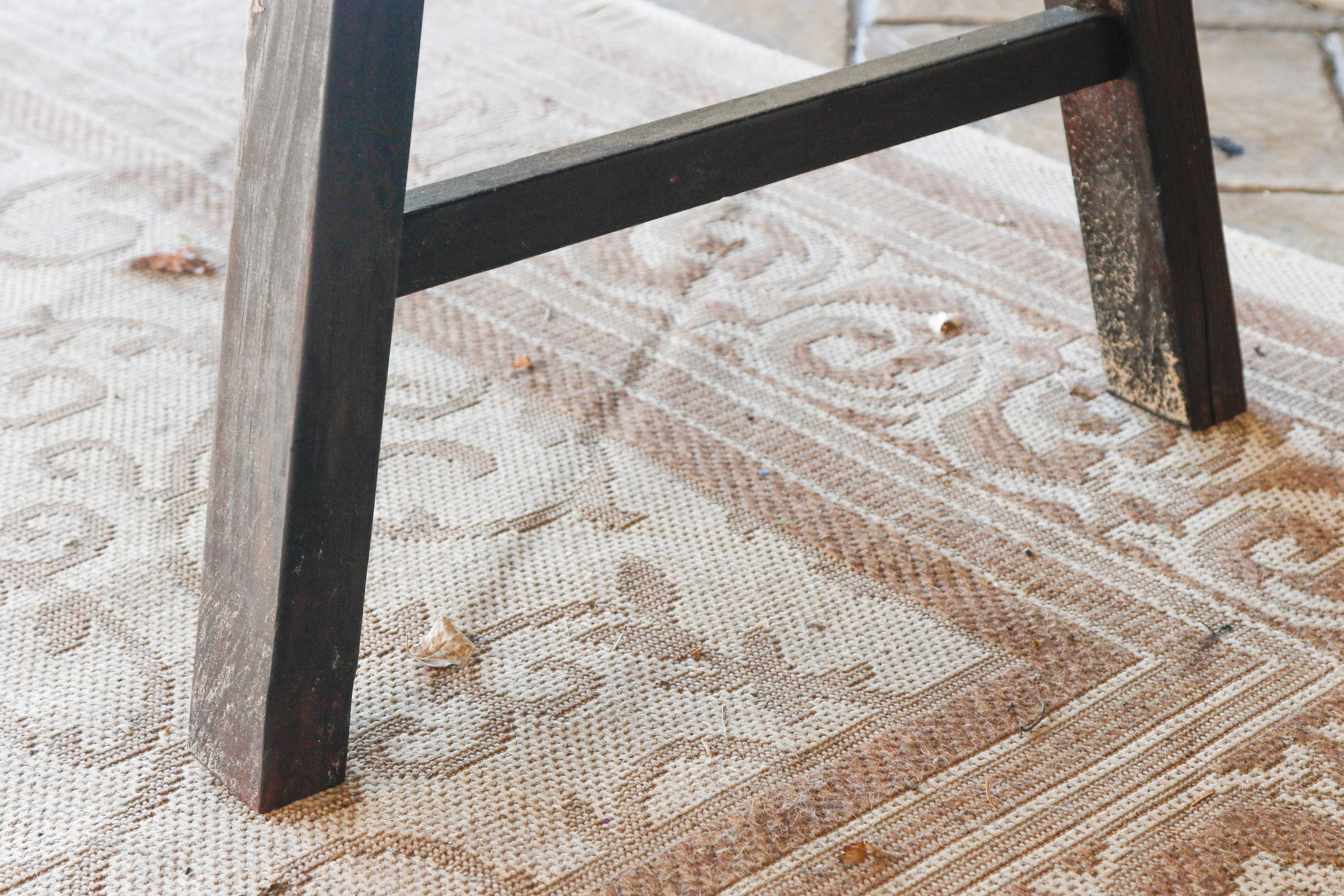 Indoor/Outdoor Hardwood Coffee Table