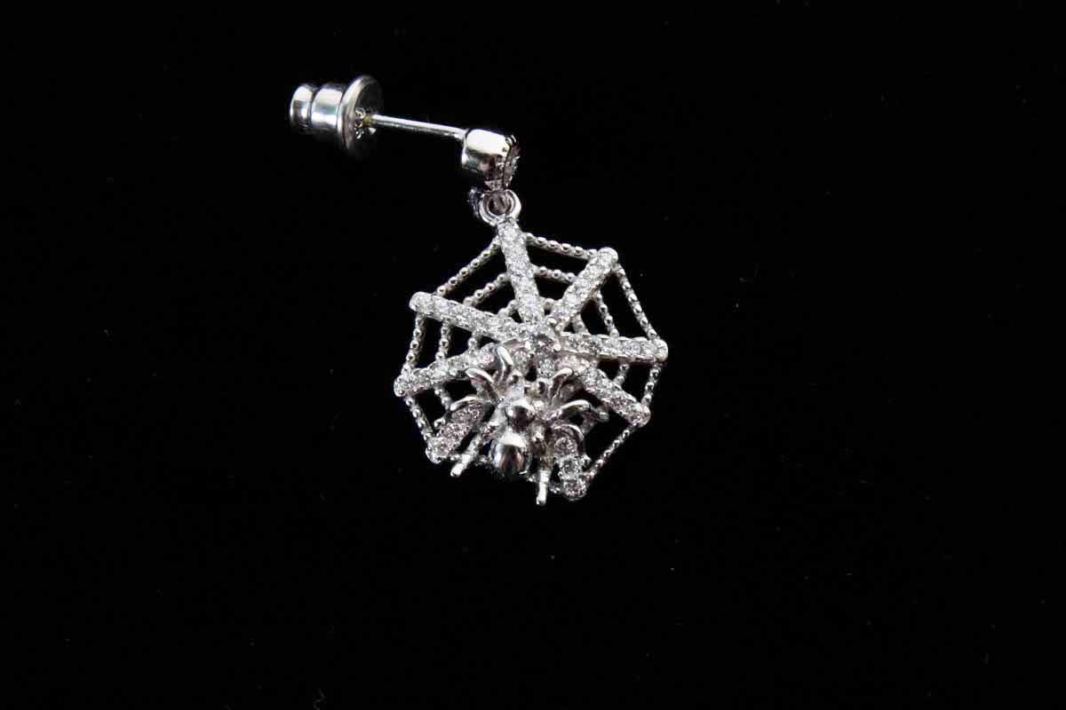 Sterling Silver Webbed Necklace and Earrings