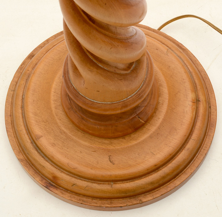 Italian Floor Lamp with Spiral Turned Shaft