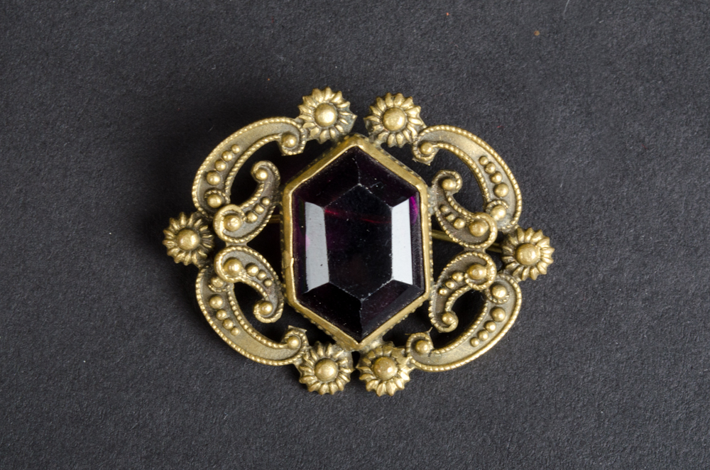 Group of Fashion Jewelry Brooches