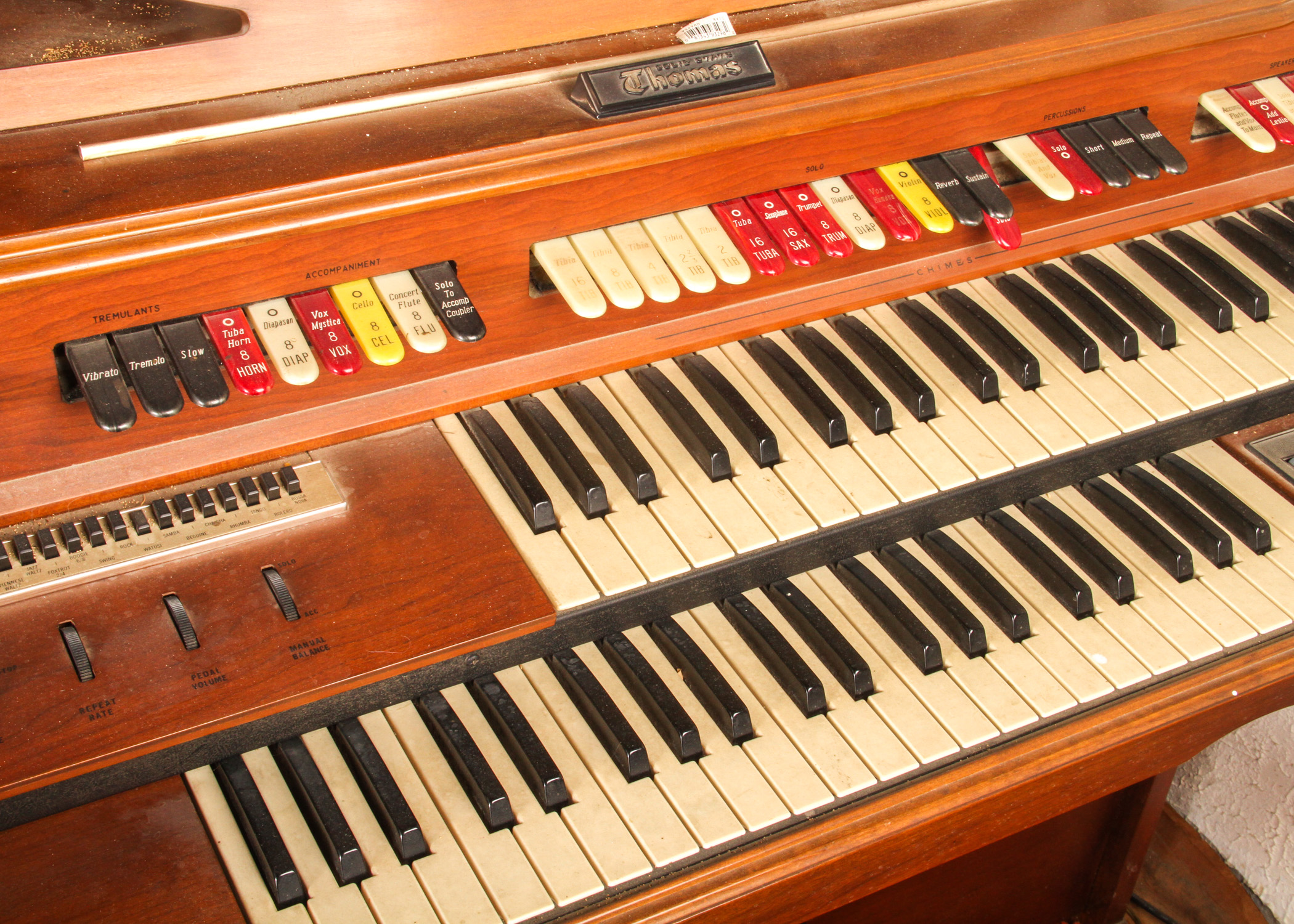 Thomas Solid-State Electronic Organ